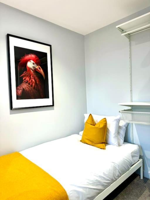 Massive 3 Bedroom - Ground Floor - Near The Beach! บอร์นมัธ ภายนอก รูปภาพ
